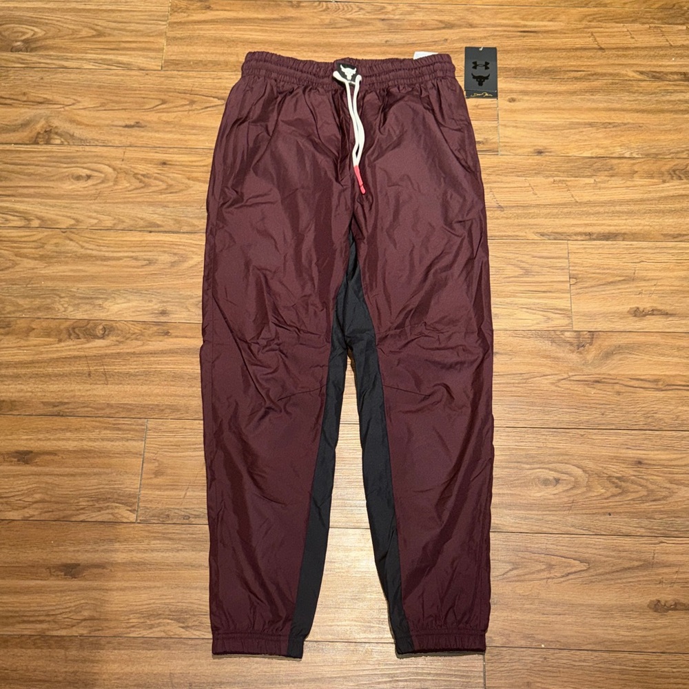 NWT Under Armour Project Rock Woven Joggers